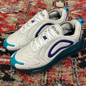 VGUC Nike WMNS Air Max 720 Spirit Teal White Purple Charlotte Hornets W 11 M 9.5